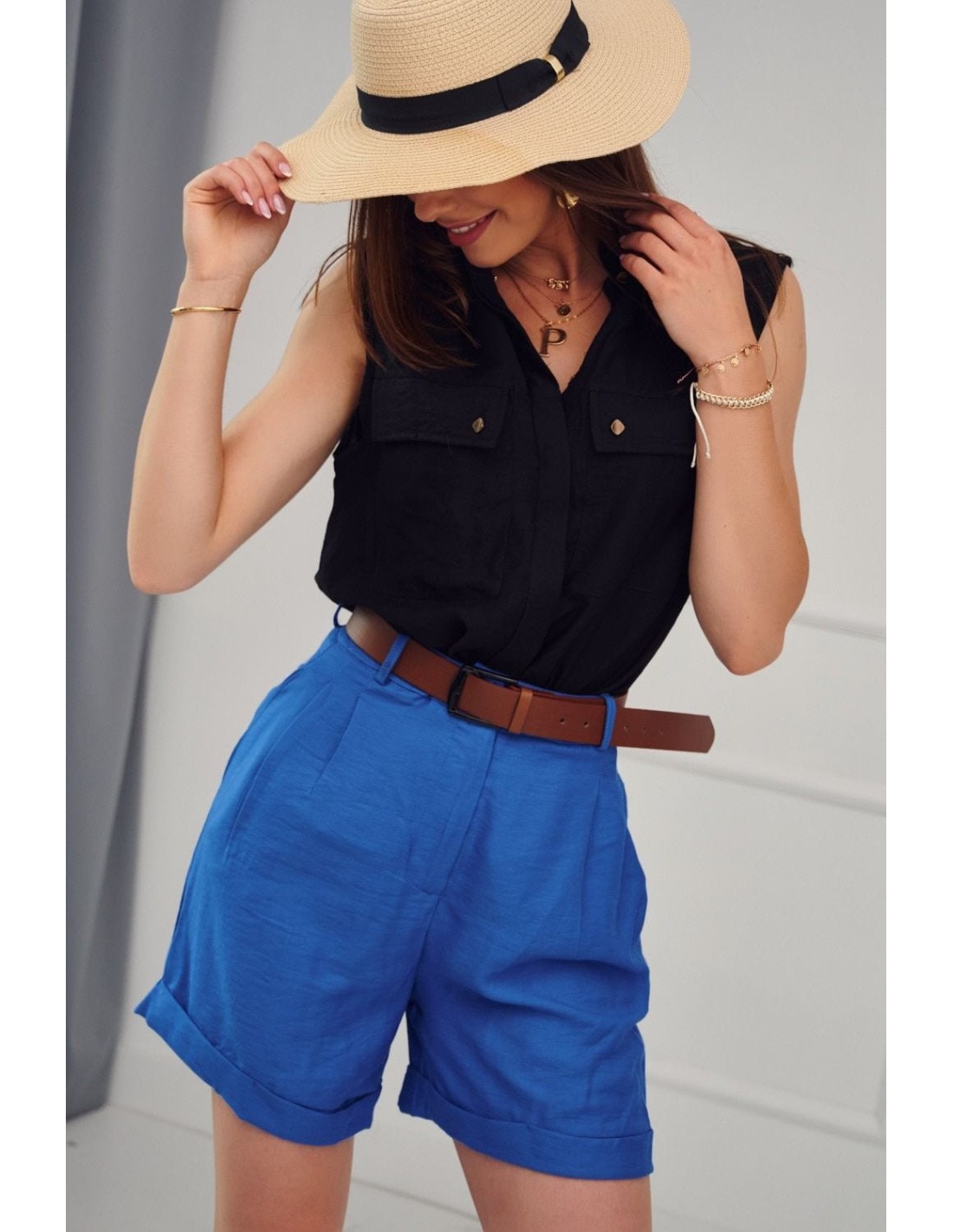 Pantaloni scurti de dama cu curea, albastru inchis MP47361 - Magazin online - Boutique